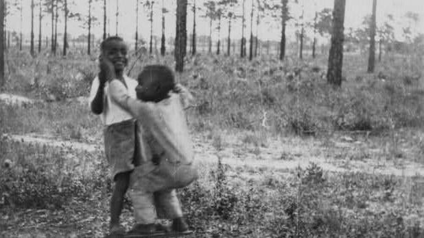 Children playing in Eatonville, FL (1935) - Library of Congress, Prints & Photographs Division, Lomax Collection