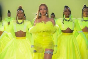 15 of Our Favorite Beyonce Looks
