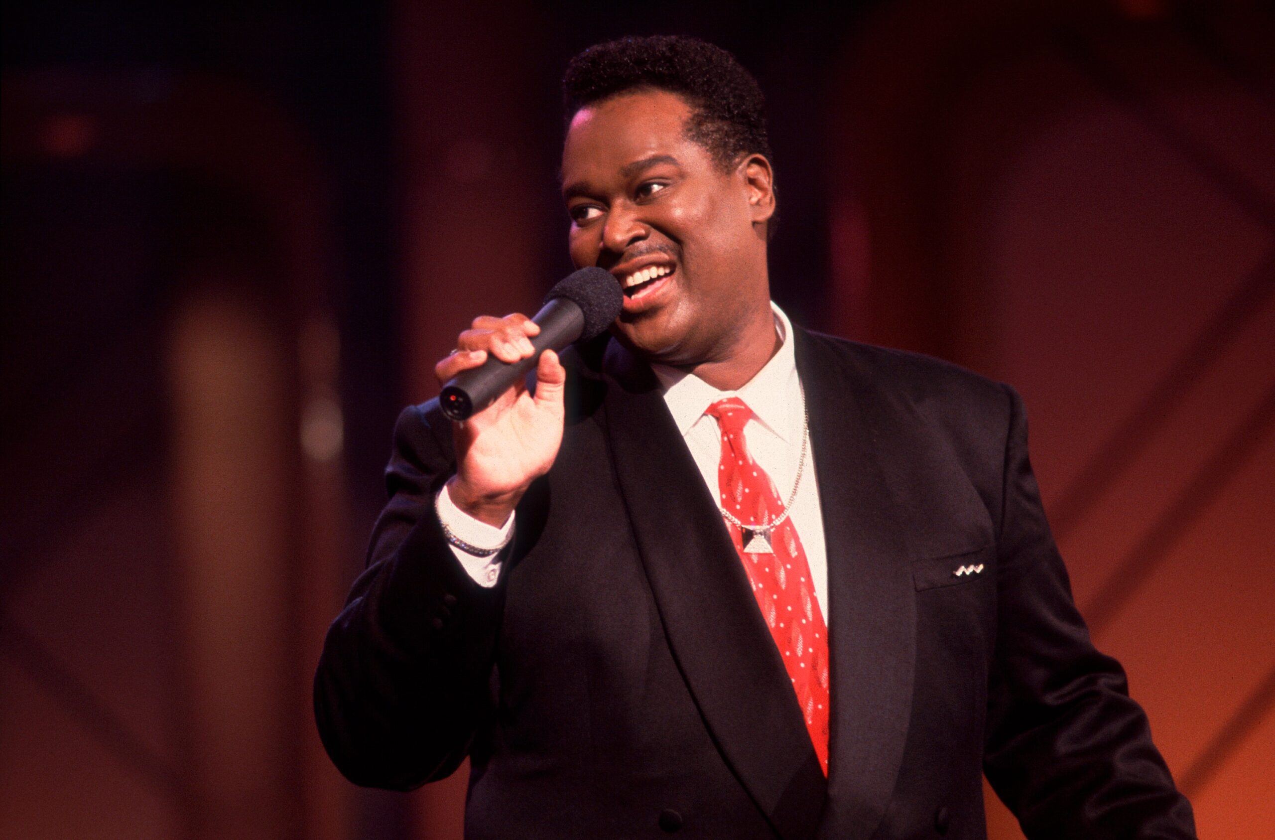 Luther Vandross performs on an episode of the Oprah Winfrey Show, Chicago, Illinois, June 28, 1991. Photo: Getty Images Paul Natkin