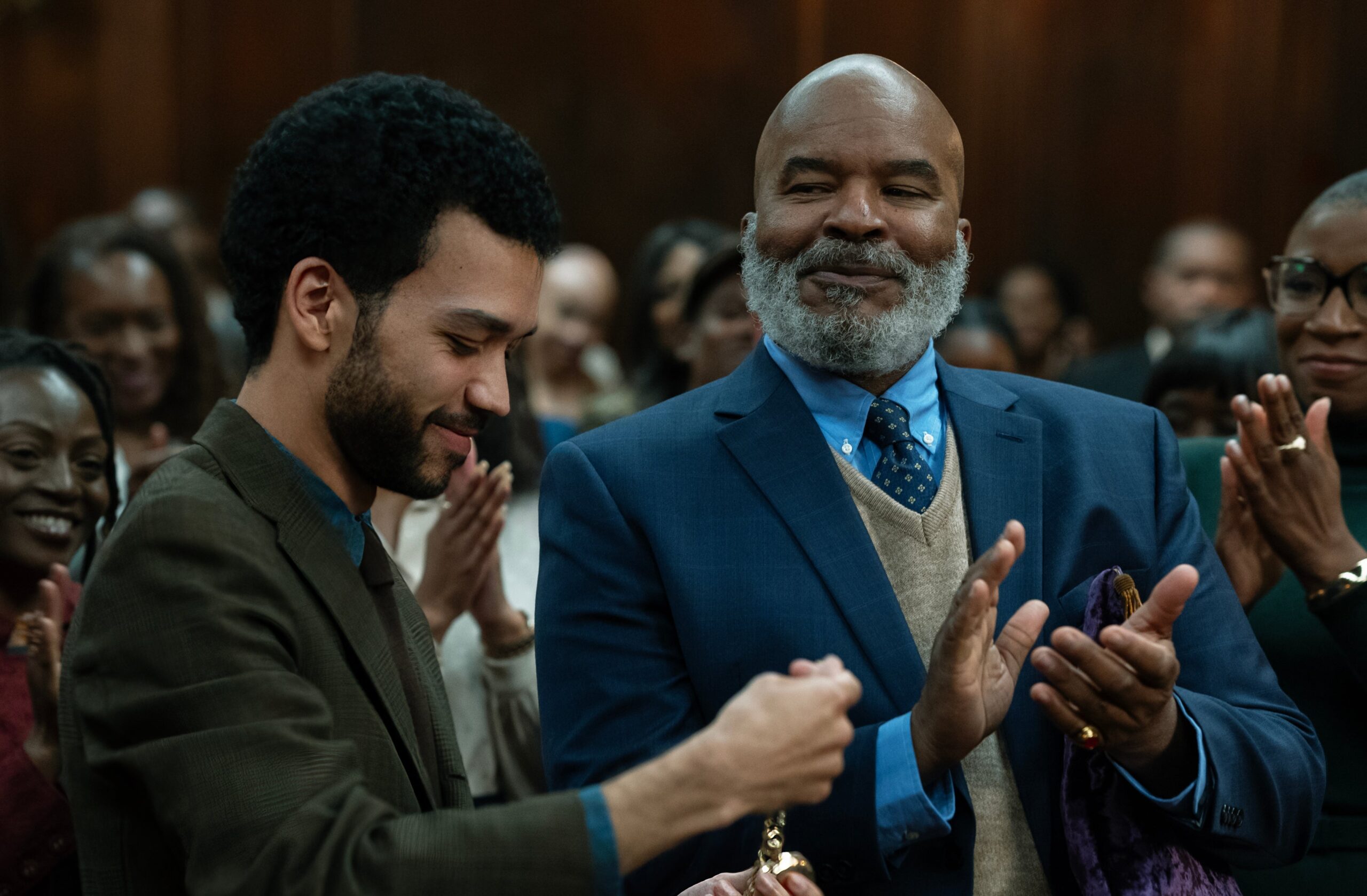 (L to R) Justice Smith as “Aren”, David Alan Grier as “Roger” and Aisha Hinds as “Gabbard” in writer/director Kobi Libii’s THE AMERICAN SOCIETY OF MAGICAL NEGROES. Photo: Tobin Yelland / Focus Features