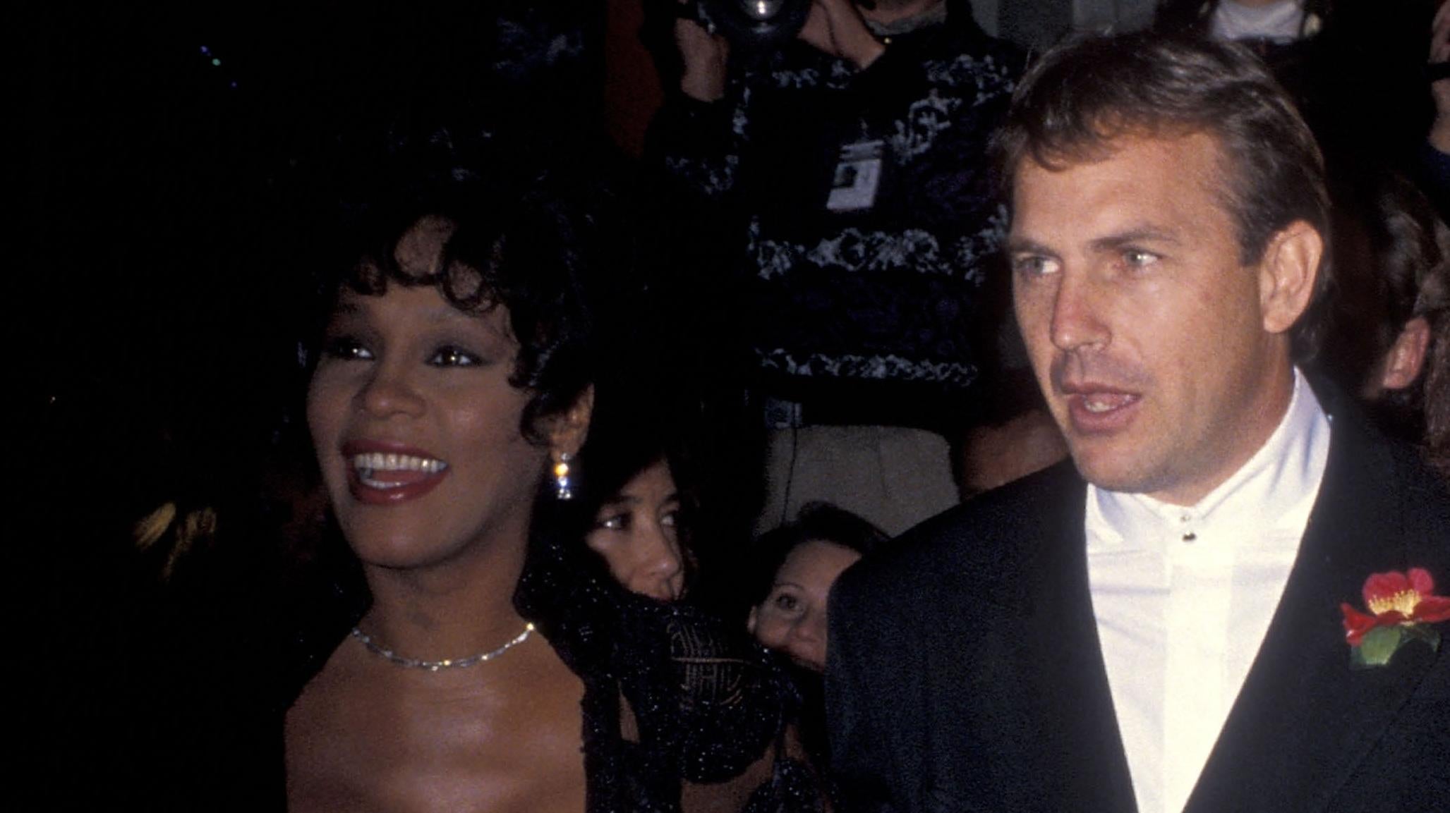 Whitney Houston, left and Kevin Costner attend “The Bodyguard” Hollywood premiere on November 23, 1992 at Mann’s Chinese Theatre in Hollywood, California. Photo: Getty Images Ron Galella, Ltd./Ron Galella Collection