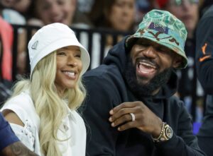 Even With LeBron, Bronny on the Road, Here’s How Savannah James Still Keeps Christmas Hype