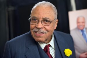 James Earl Jones’ Comments Dissing Black Women Resurfaced and Black Twitter is Outraged and Confused