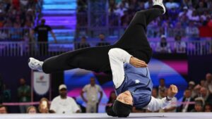 Breakdancing Just Debuted at the Olympics, and Black Twitter Has All the Smoke