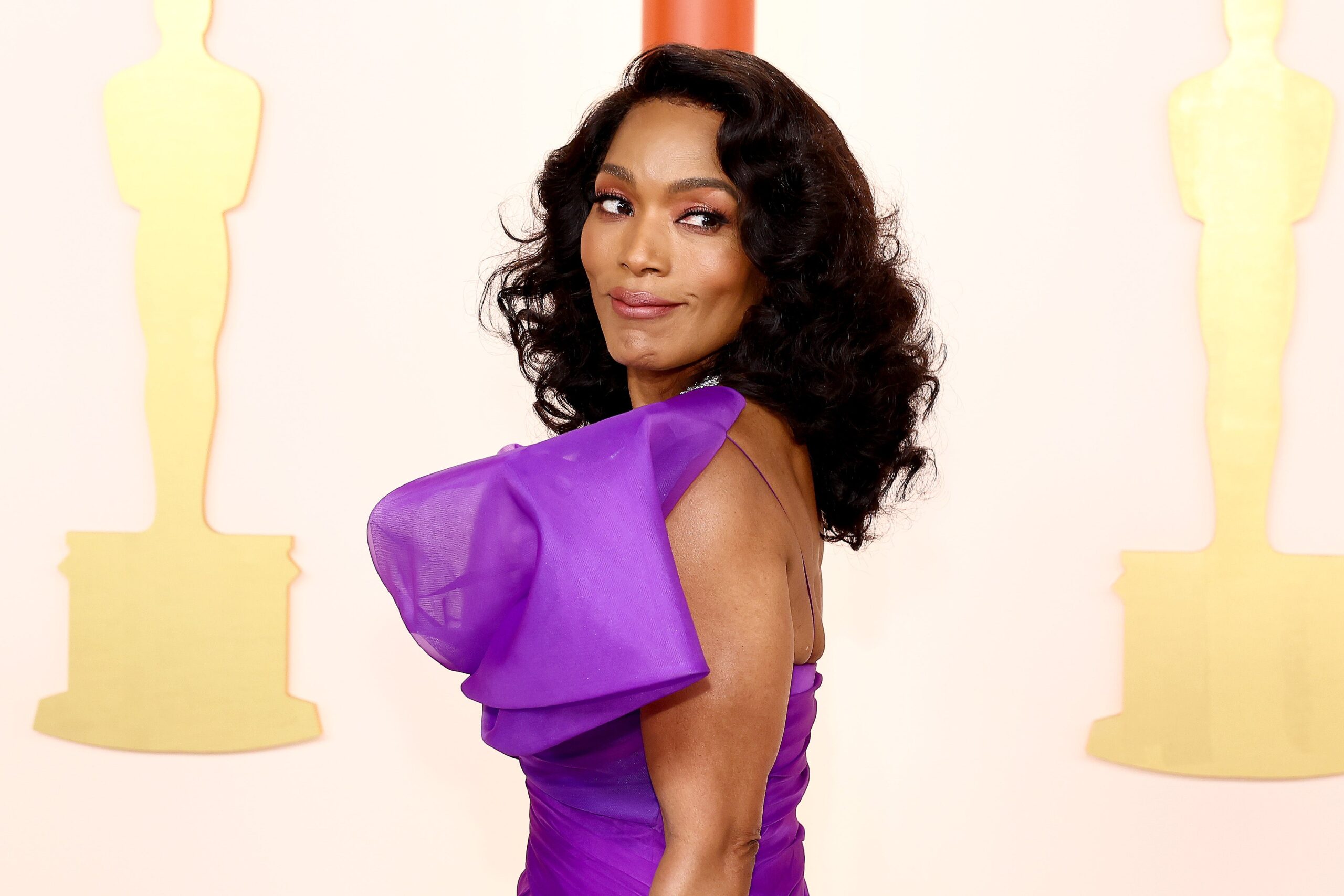 HOLLYWOOD, CALIFORNIA - MARCH 12: Angela Bassett attends the 95th Annual Academy Awards on March 12, 2023 in Hollywood, California. Photo: Getty Images Arturo Holmes