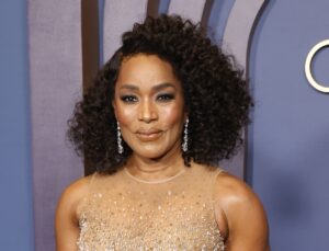 Angela Bassett Has An Important Message About Success That Every Black Person Should Hear
