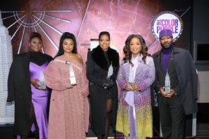 This Viral Video Got People Thinking Oprah and Taraji Got Beef. What Do You Think?