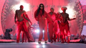Kelly Rowland Sings Blue Ivy’s Praises on Renaissance Tour