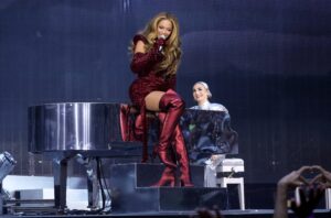 More of the Most Iconic Moments from the Renaissance Tour