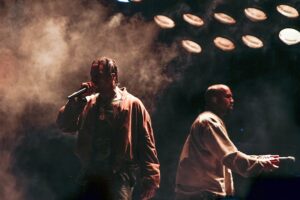Kanye West Joins Travis Scott on Stage for 1st Performance Since Antisemitic Comments