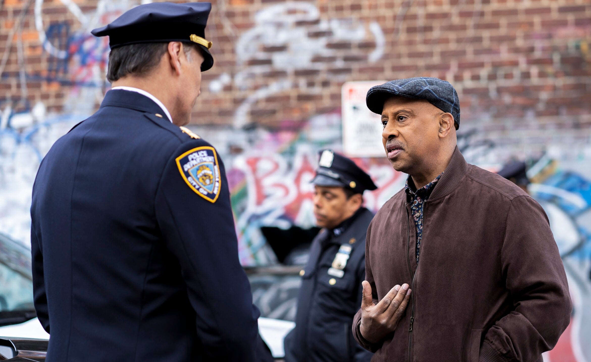 “10-13” – Pictured (L-R): Jimmy Smits as Chief John Suarez and Ruben Santiago-Hudson as Officer Marvin Sanford. Photo: Scott McDermott/CBS
