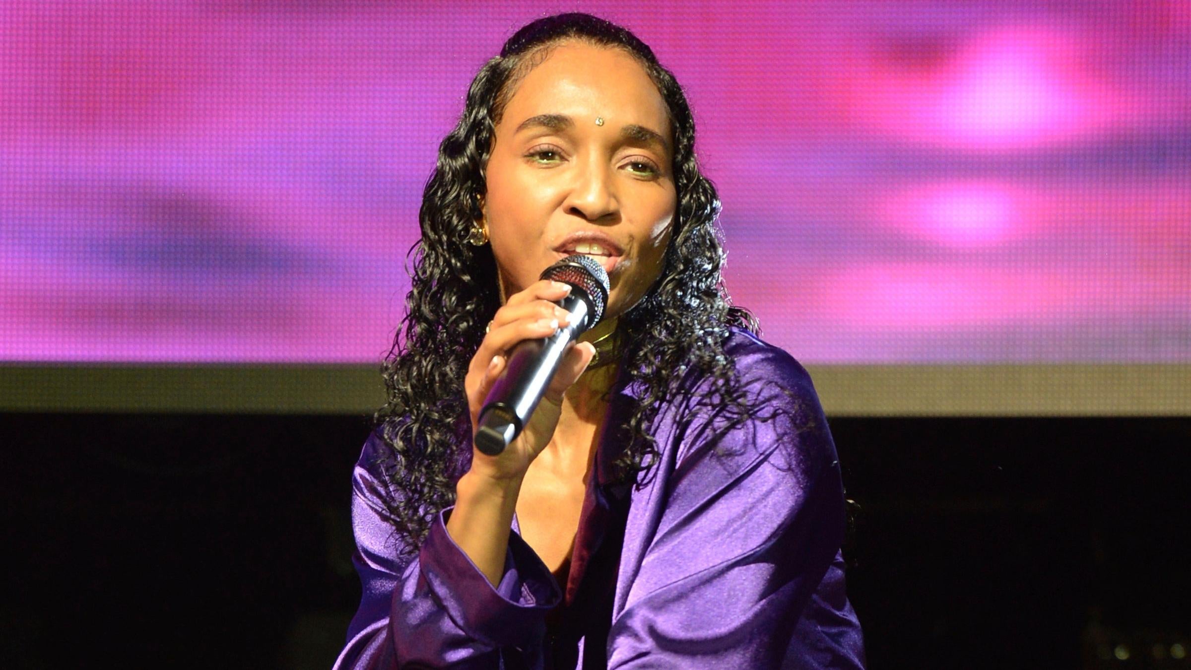 Rozonda “Chilli” Thomas of TLC performs at the FPL Solar Amphitheater at Bayfront Park on September 27, 2021 in Miami, Florida. Photo: AP mpi04