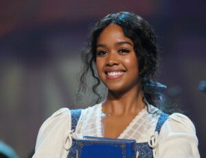 H.E.R. is Ready to be a Role Model as Beauty and the Beast’s Belle