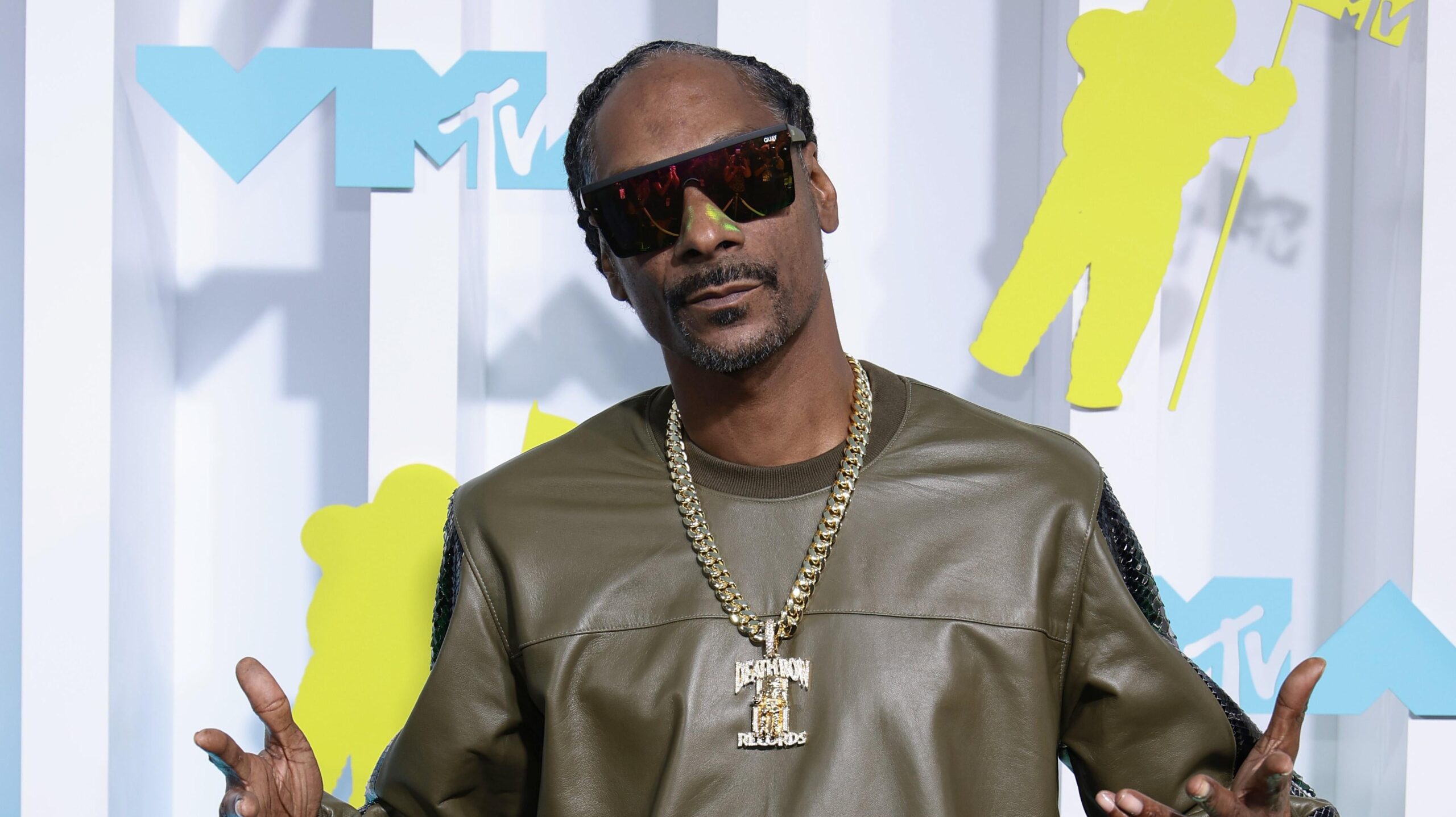 Snoop Dogg attends the 2022 MTV VMAs at Prudential Center on August 28, 2022 in Newark, New Jersey. Photo: Getty Images Dimitrios Kambouris for MTV/Paramount Global