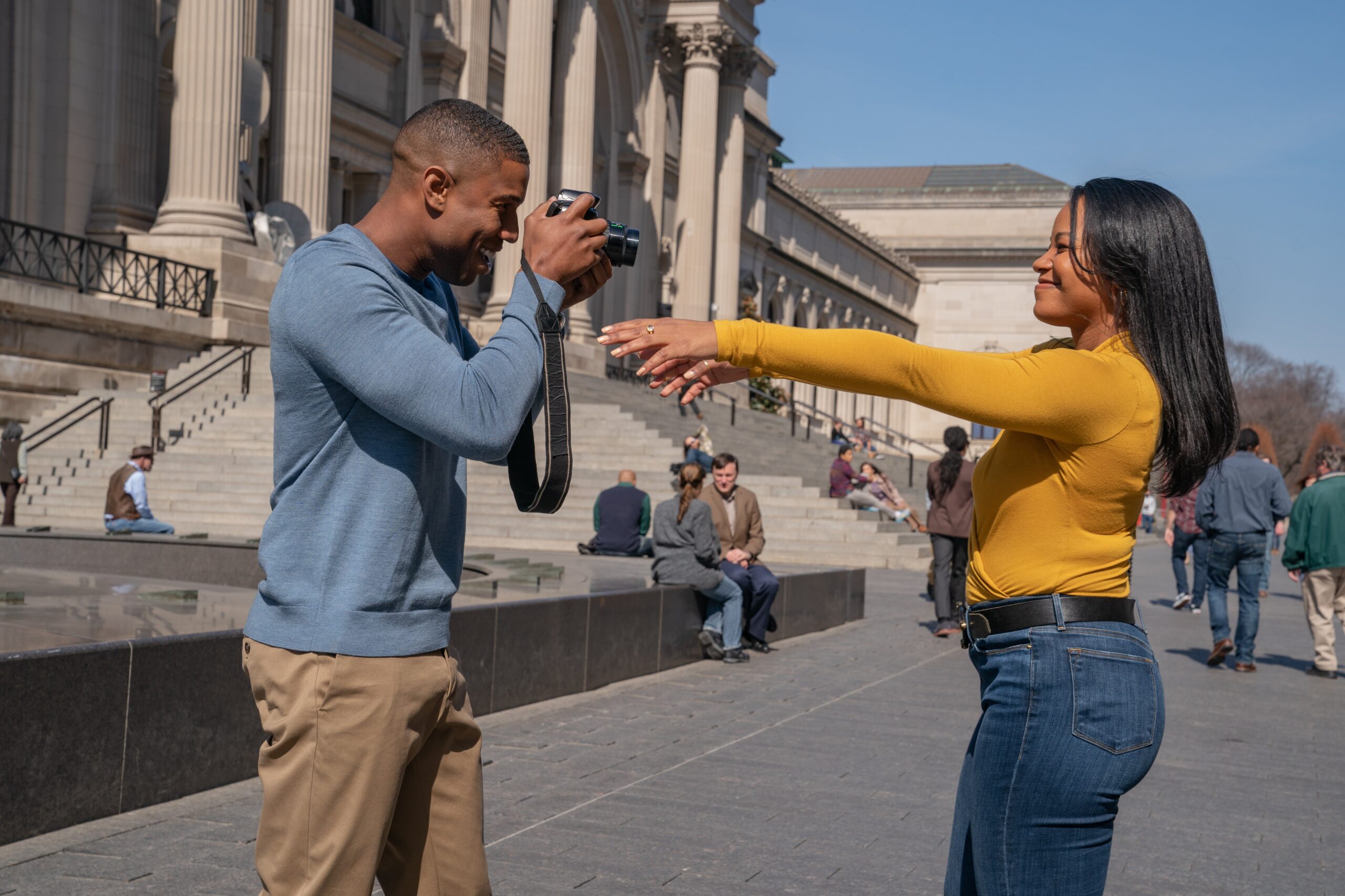 Charles Monroe King (Michael B. Jordan) and Dana Canedy (Chanté Adams) in Columbia Pictures’ JOURNAL FOR JORDAN. Photo: David Lee/Columbia Pictures