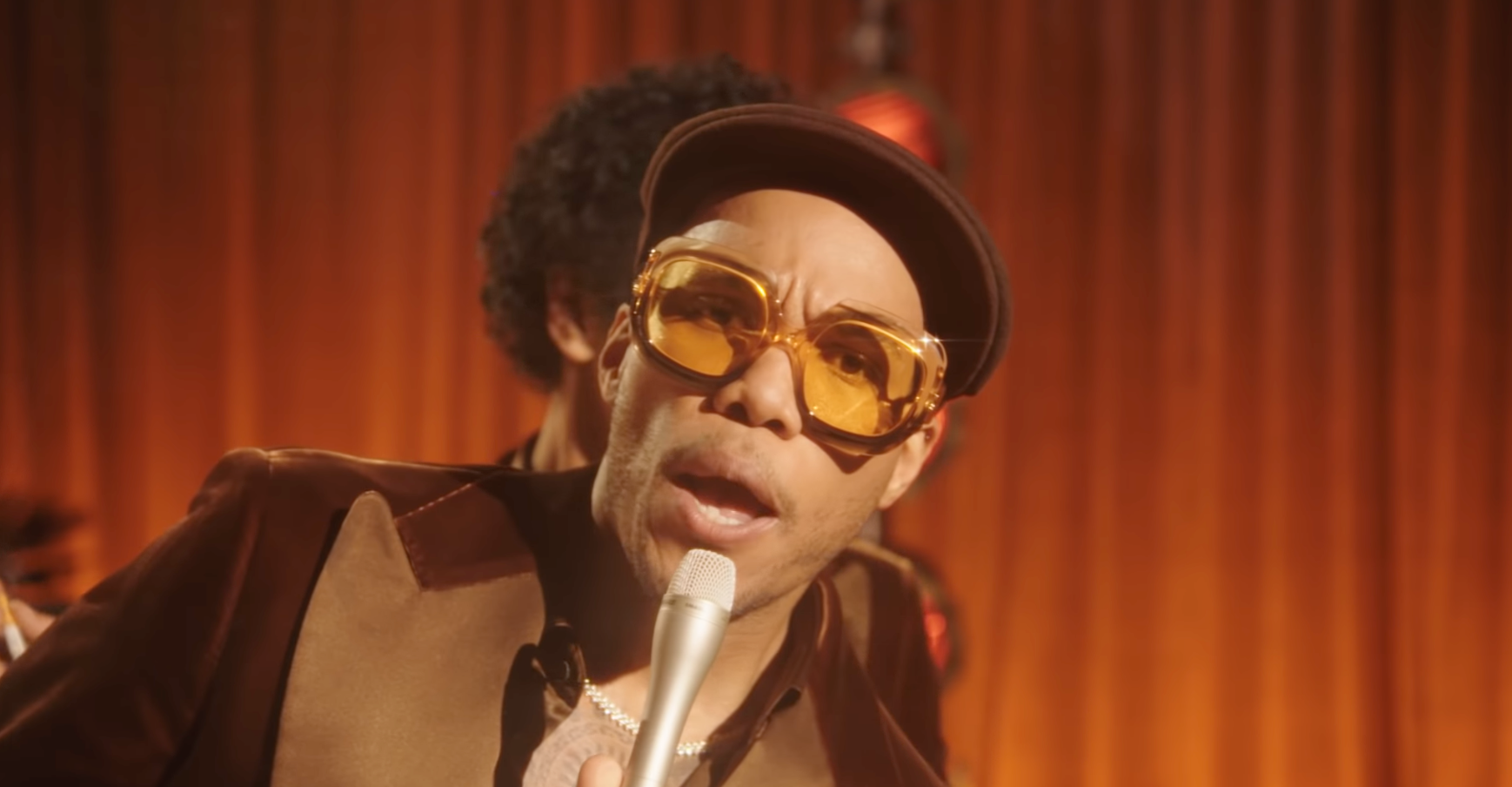 Screenshot: Bruno Mars/YouTube