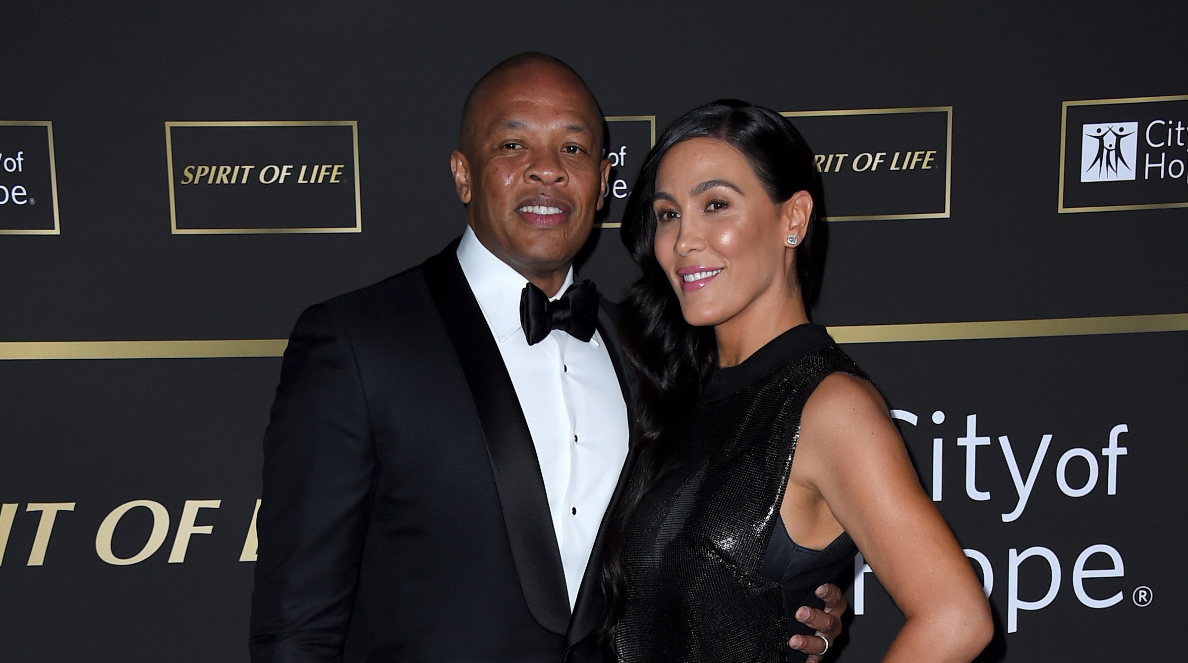 Dr. Dre, left, and Nicole Young arrive at the City of Hope Gala on Thursday, Oct. 11, 2018. Photo: AP Jordan Strauss/Invision/AP