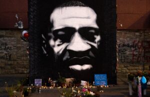 Black Teen Who Recorded George Floyd’s Death to be Honored With PEN Award