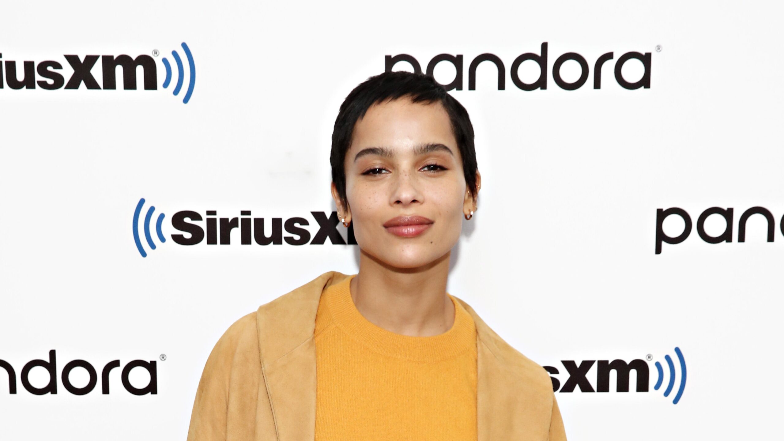 Zoe Kravitz and the cast of Hulu’s High Fidelity sit down for an interview at the SiriusXM Studios on February 14, 2020, in New York City. Photo: Getty Images Cindy Ord/Getty Images for SiriusXM