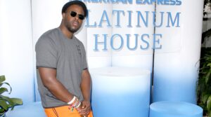 We Will Have It, Oh! In Rare Show of Unity, Internet Throws Draws at Winston Duke’s Squat Form