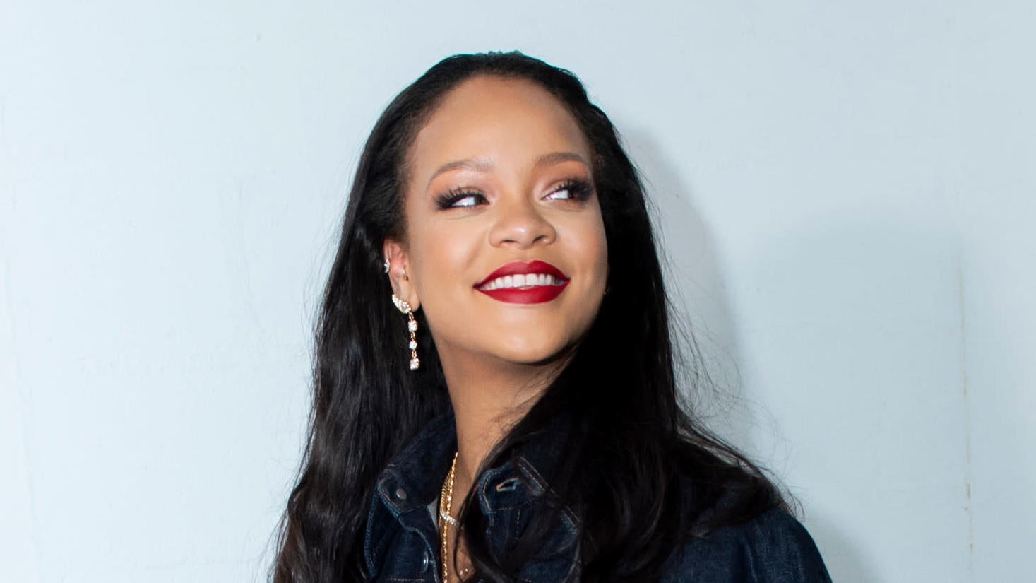 Rihanna surprises her fans at the opening of the FENTY Pop Up Store on May 24, 2019 in Paris, France. Photo: Getty Images for FENTY Kristy Sparow