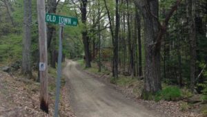 Marlborough, NH, Police: ‘Stop Taking Your Horses Down to Our Old Town Road’ [Corrected]