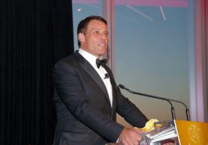 Self-Help Guru Tony Robbins Chanted Racial Slurs With 'Militant Black' Audience to Help Them 'Be Free'