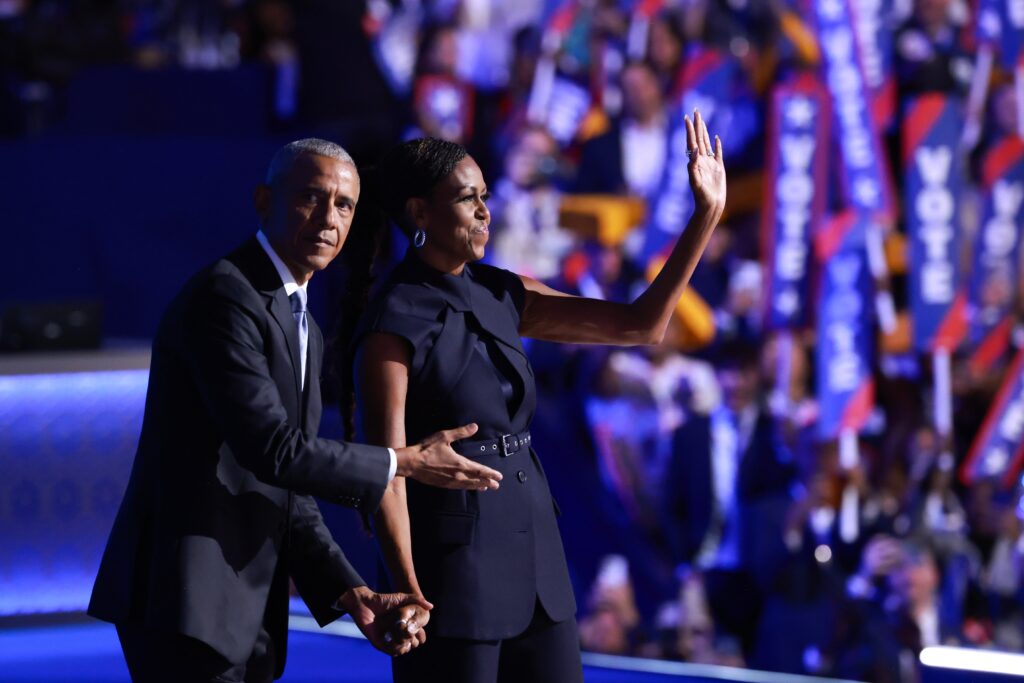 Secret Service Agents Fighting Each Other Outside the Obamas’ House Makes MAGA Lose It on Social Media